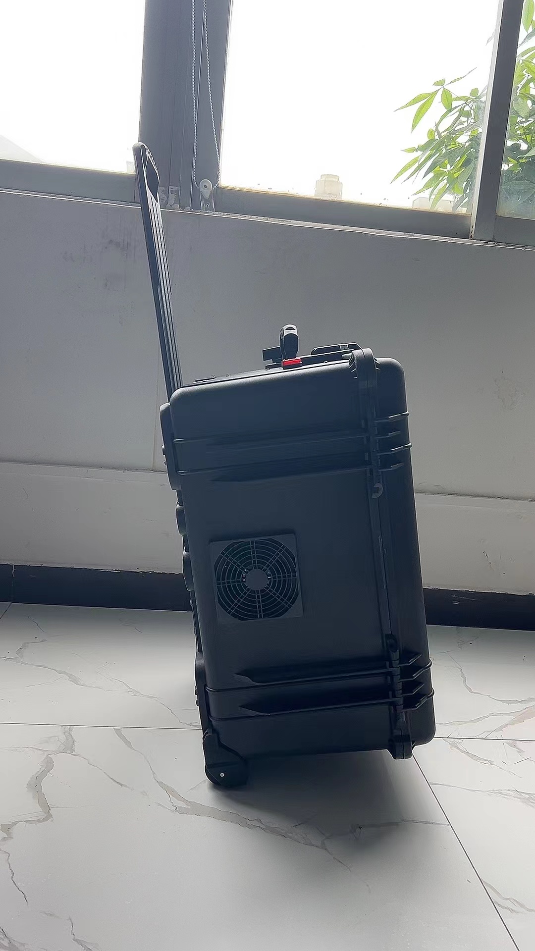 泉港手拉箱型移动通信干扰器